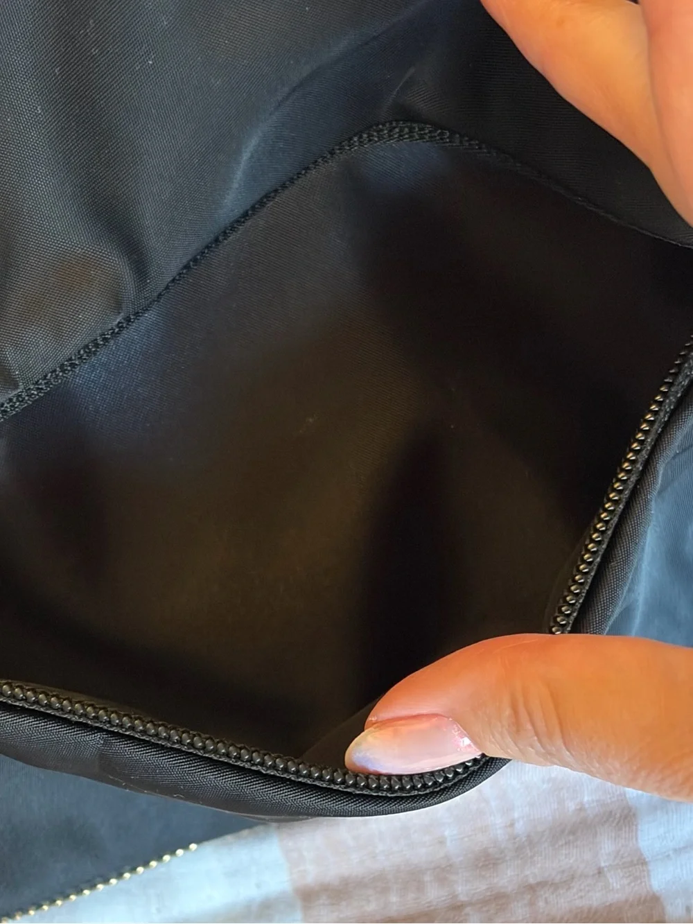 Excellent Condition‎ Lululemon Black Festival Crossbody Messenger Bag